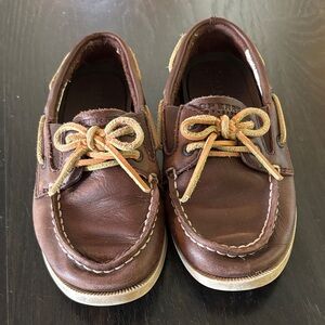 Sperry Kids Tan and Brown Moccasins